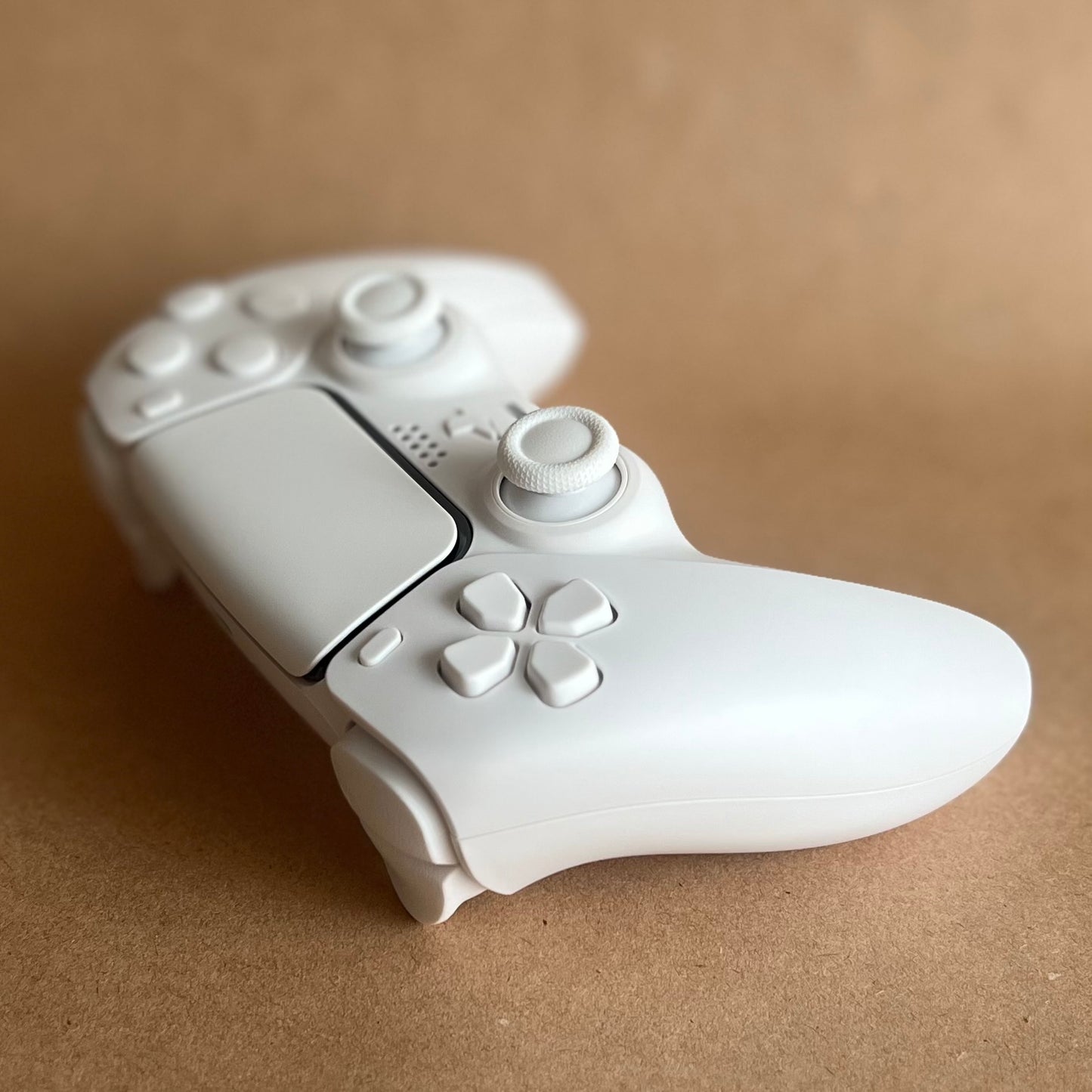 Custom PS5 Controller with Ginfull TMR joysticks - Stealth White